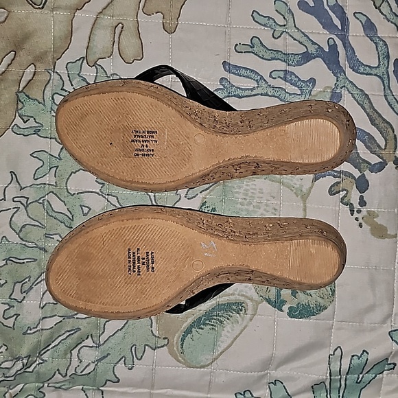 Seychelles Made in Italy Black Leather Cork Sandals 8 M - NWOT - Picture 2 of 2